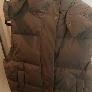 Nuuds Chocolate Puffer Vest